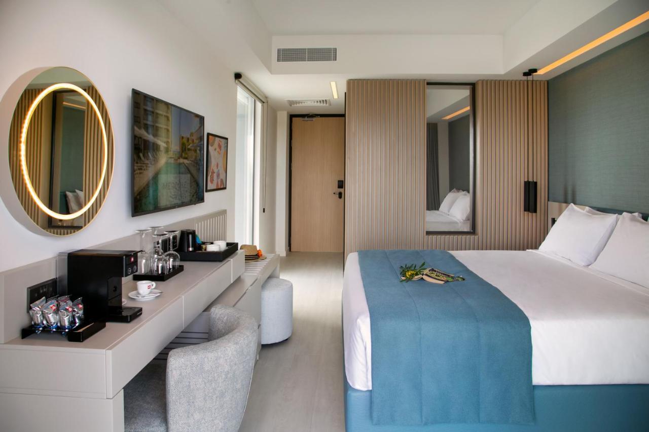 Mercure Larnaca Beach Resort Exterior foto